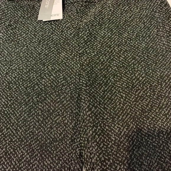 Chico's Women's Black Ankle Pants So Slimming BrigitteSlim Leg Shine Size 2R NWT - Picture 3 of 10